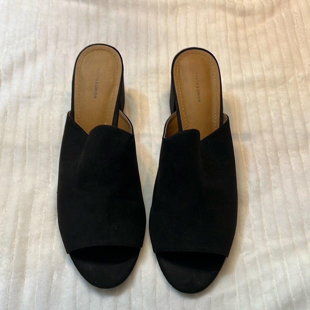 14th & union Black Faux suede open toe heel out sandals size 12M..barely worn